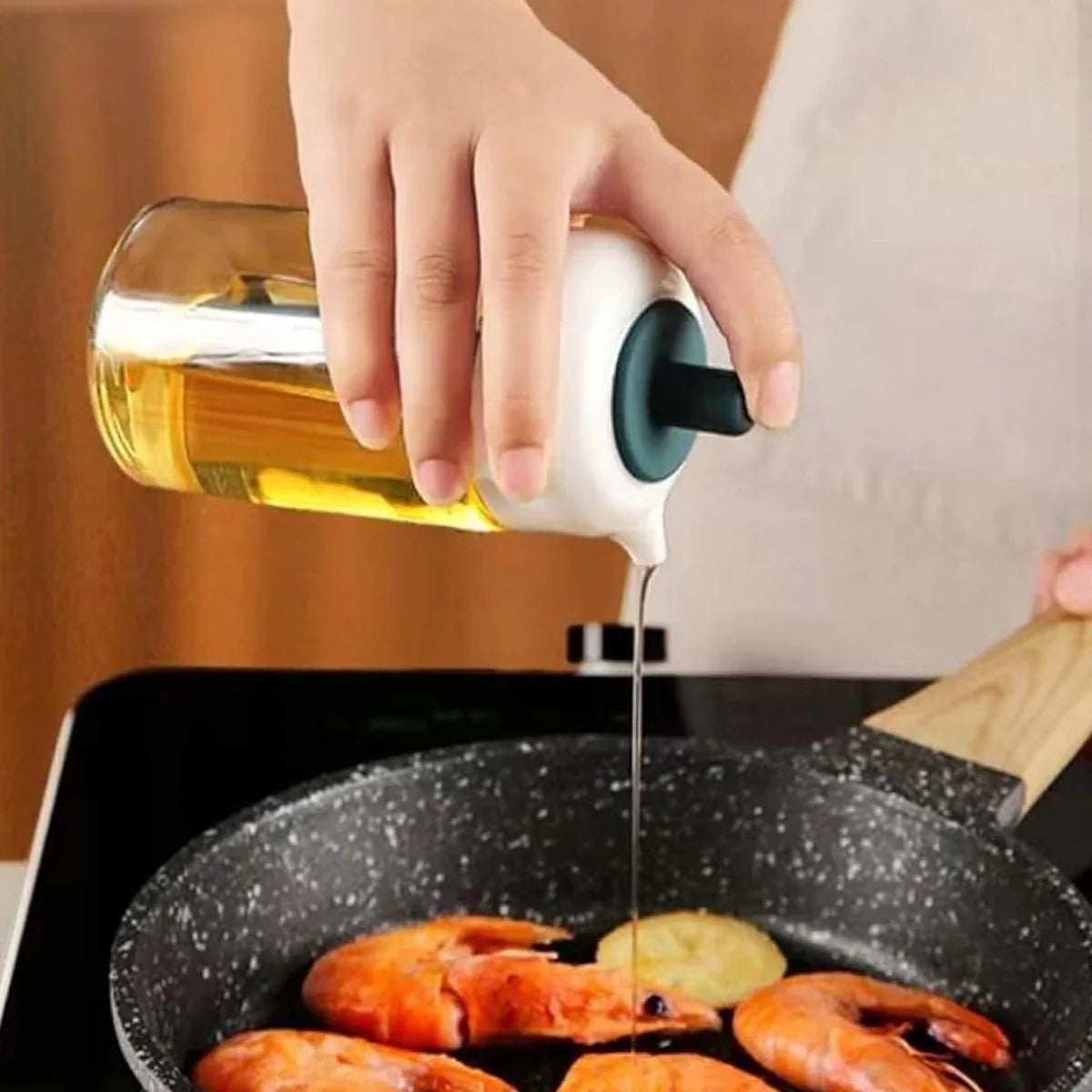 Smart Pour Pro 2-in-1 Glass Oil Dispenser with Silicone Brush